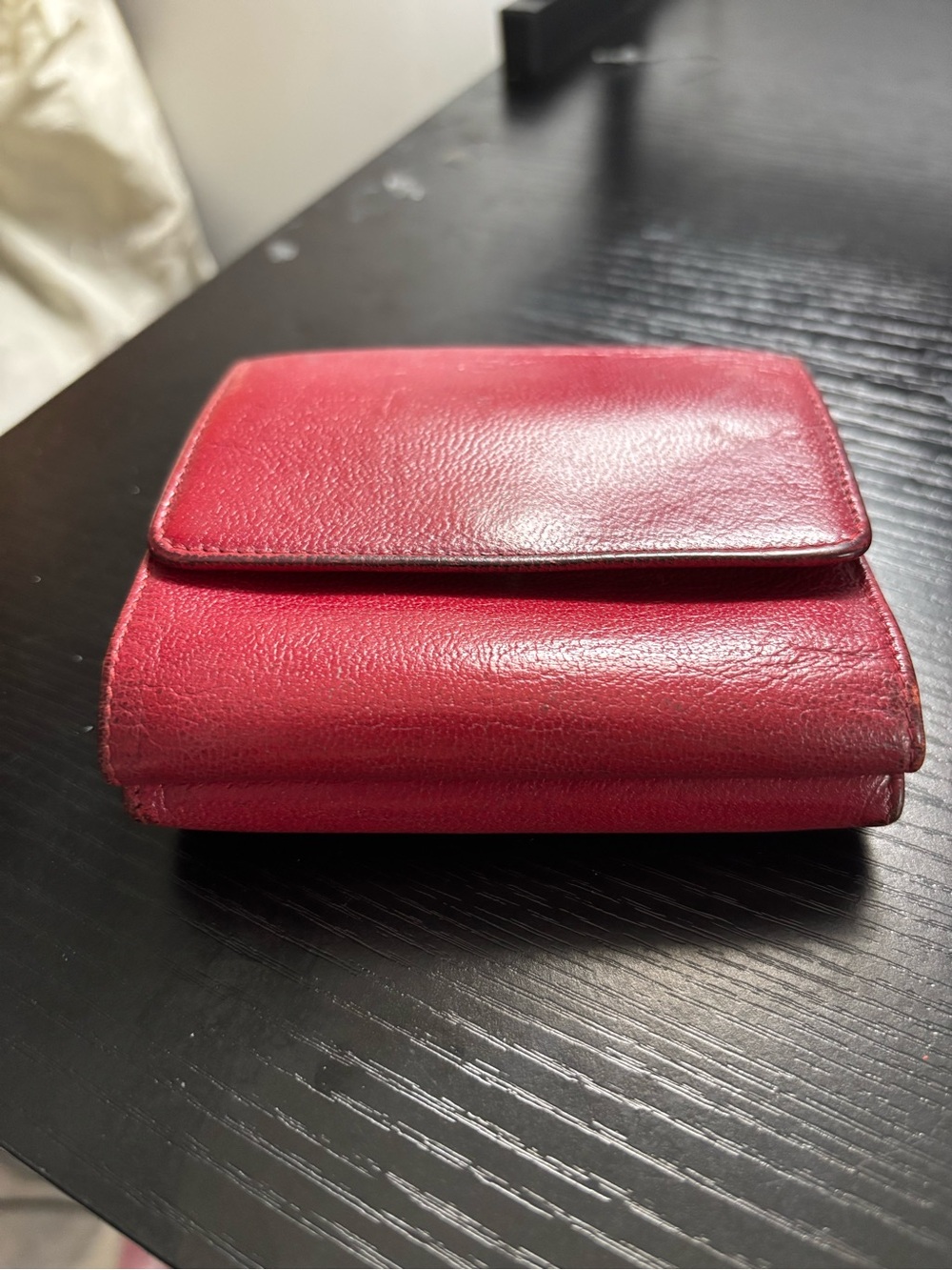 Authentic Vintage Chanel Red Leather Compact Wallet CC Logo w/ Hologram included - Picture 7 of 10